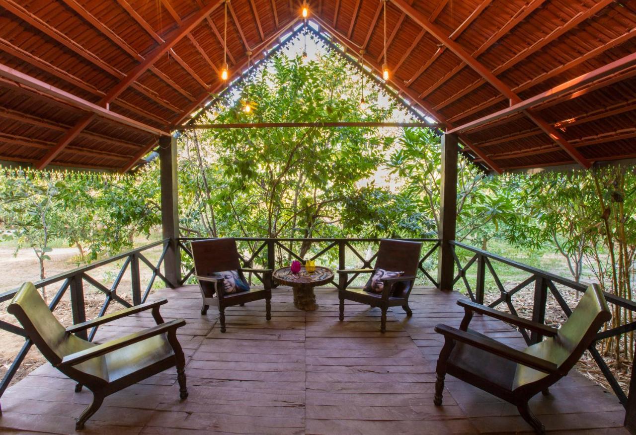 Vannraj Resort And Spa Khawāsa Exterior foto