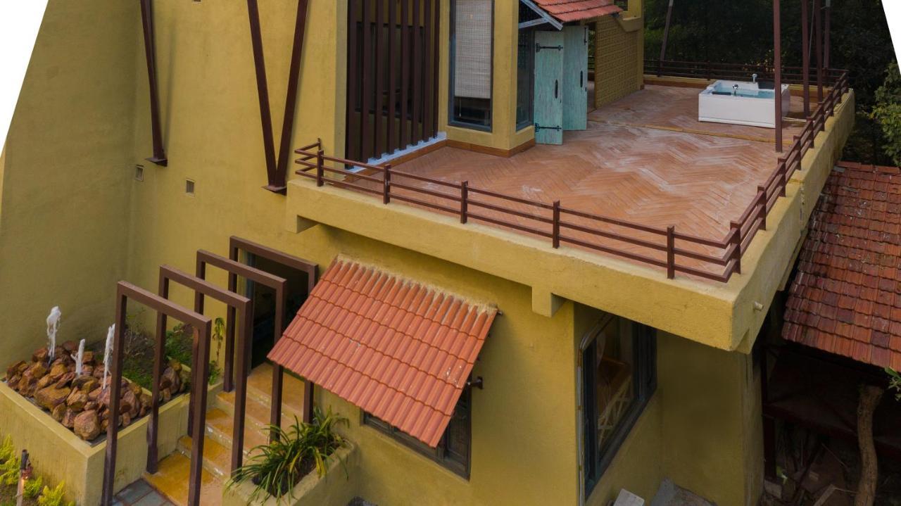 Vannraj Resort And Spa Khawāsa Exterior foto