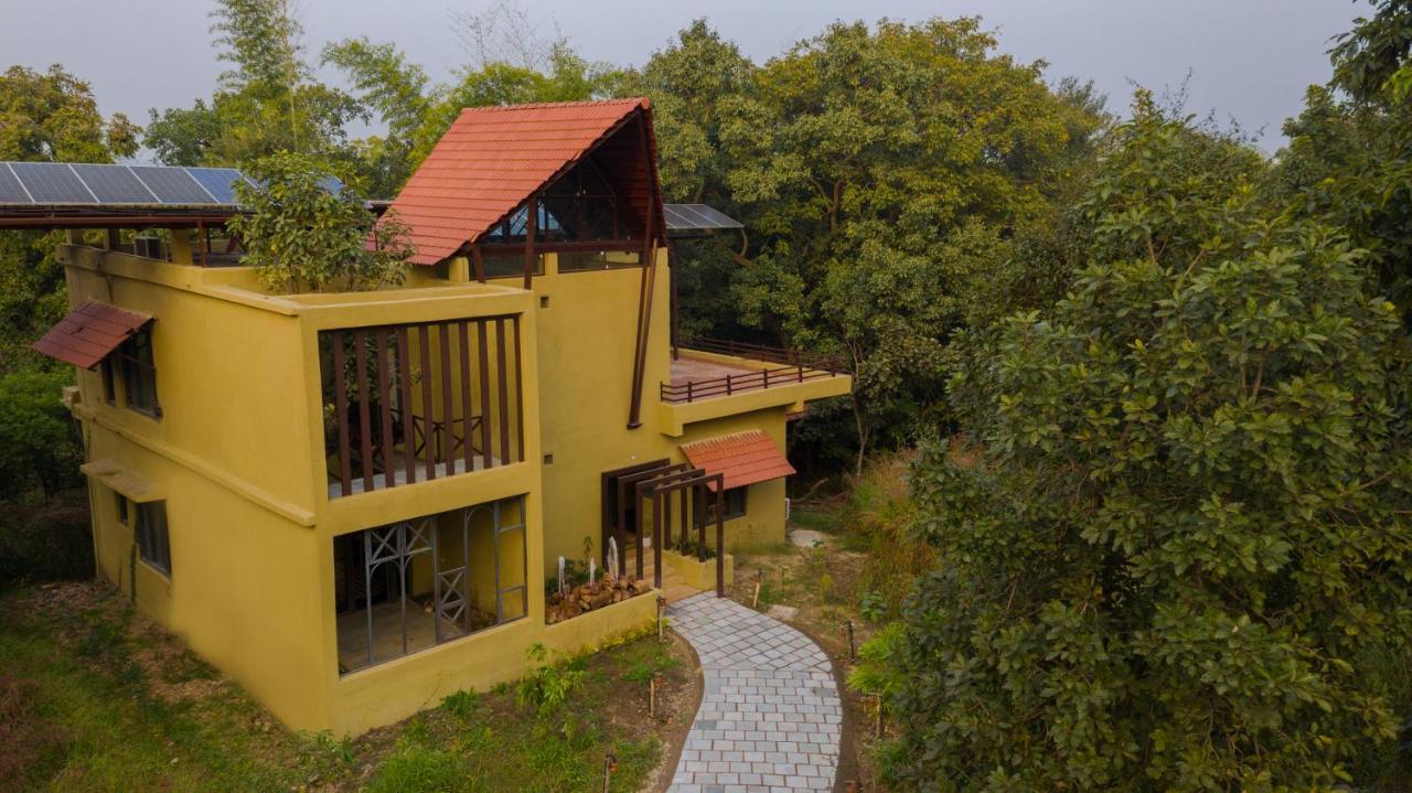 Vannraj Resort And Spa Khawāsa Exterior foto